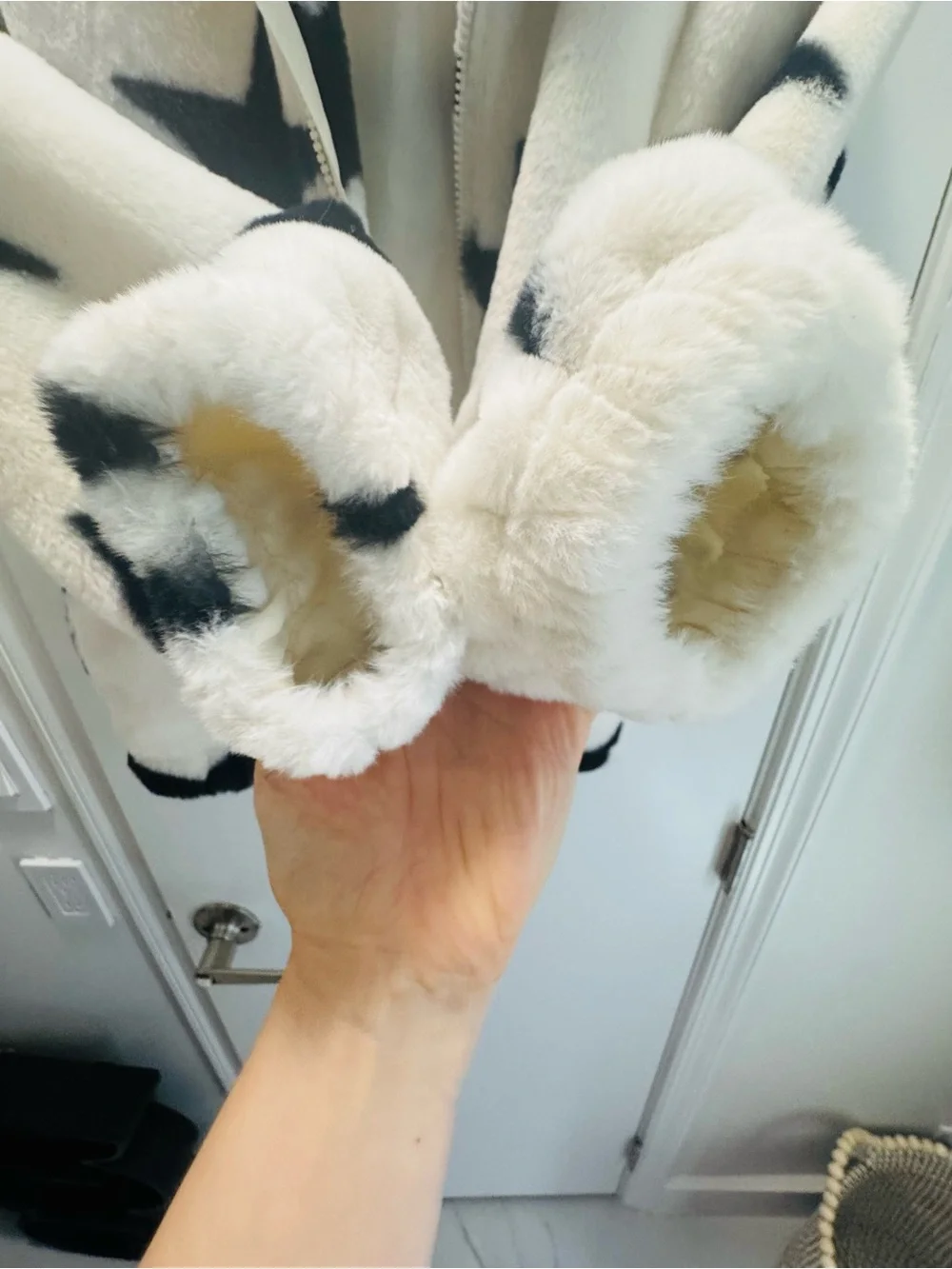 Old Navy White Faux-Fur Jacket with Black Star Print